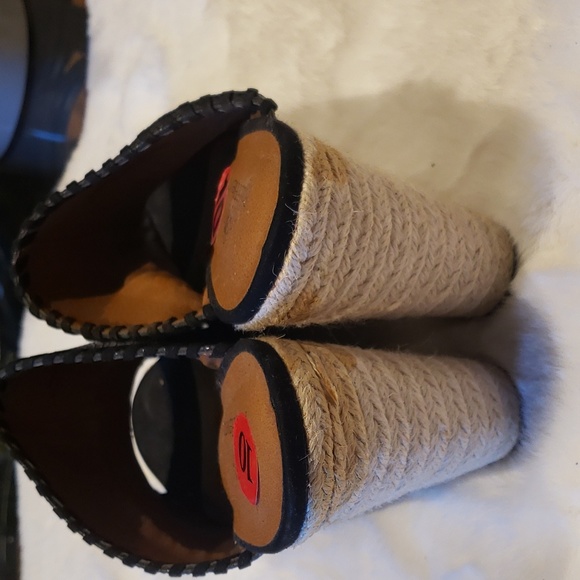 RuffHewn 9.5 wedges black sway - Picture 2 of 7